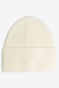 NIKKIE ROUND PATCH BEANIE