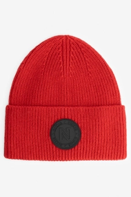 NIKKIE ROUND PATCH BEANIE