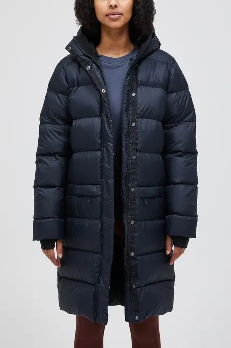 PEAK PERFORMANCE W FROST DOWN COAT